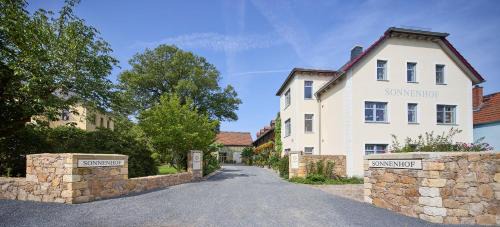 Reichenberg Apartment | Ferienwohnung im Sonnenhof