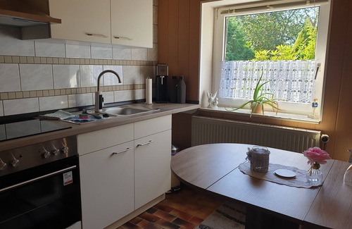 Lehe House | Ferienwohnung in Alleinnutzung mit Garten und Teich, Nähe Sankt Peter Ording
