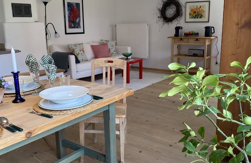 Dietramszell Apartment | Ferienwohnung in Einem Alten Bauernhaus