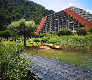 Landskron Apartment | Ferienwohnung Kärnten Luise direkt am Ossiacher See
