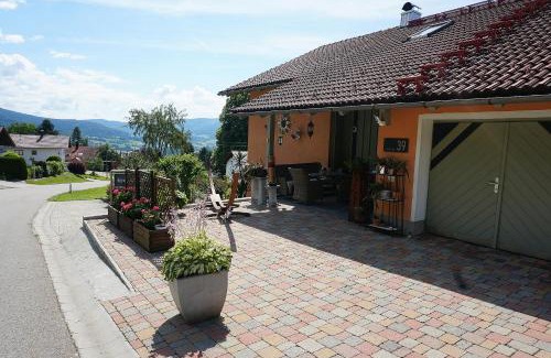 Lalling Apartment | Ferienwohnung Köck