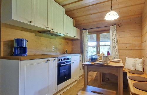 Kirchanschoring Apartment | Ferienwohnung Katharina, 44 qm, 2 Schlafzimmer, 4 Betten und Kinderbetten, Nichtraucher