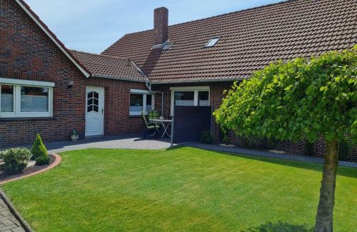Nordgeorgsfehn Apartment | Ferienwohnung Kanalblick 35520