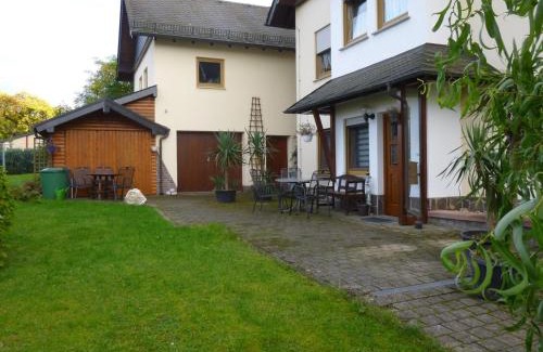 Heyweiler Apartment | Ferienwohnung Kirchblick
