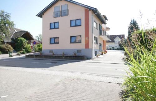 Mosbach Apartment | Ferienwohnung Kirschblüte