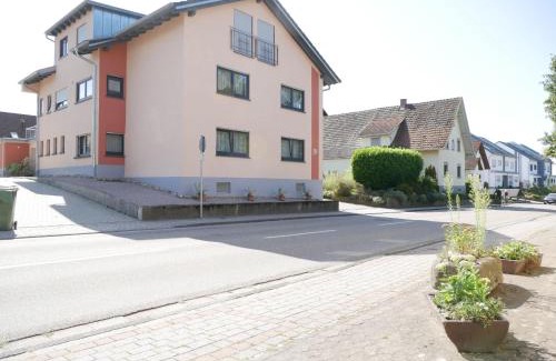 Mosbach Apartment | Ferienwohnung Kirschblüte