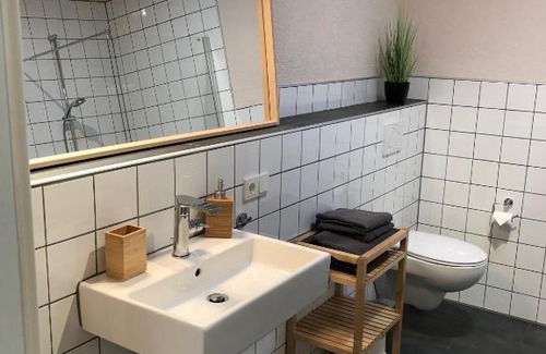 Schmelz Apartment | Ferienwohnung Kirschholz