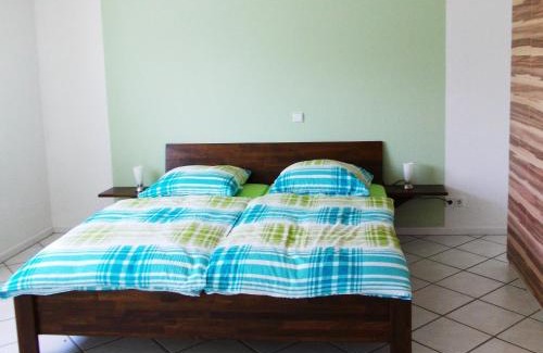 Wahlheim Apartment | Ferienwohnung Knobloch