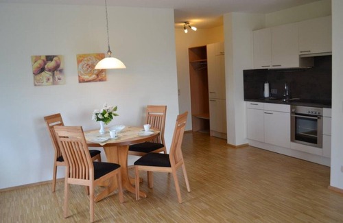 Bad Windsheim Apartment | Ferienwohnung - Kur & Golf Ferienwohnungen Wattenbach
