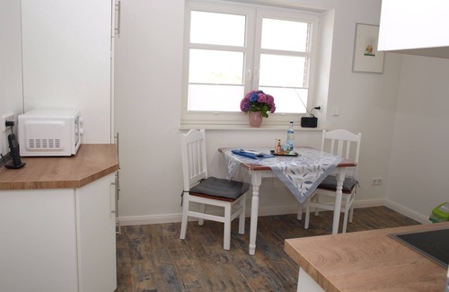 Gruenerdeich Apartment | Ferienwohnung Lühe - Ferienhaus Am Elbdeich