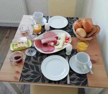 Schweppenhausen Apartment | Ferienwohnung Landquartier