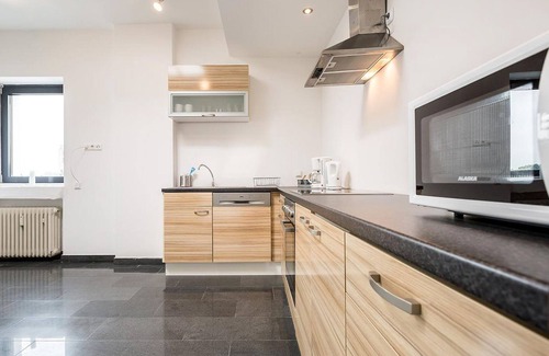 Langenfeld Apartment | Ferienwohnung Langenfeld 06, 50qm, 1 Schlafzimmer, 1 Wohn-/schlafraum, Max. 4 Personen