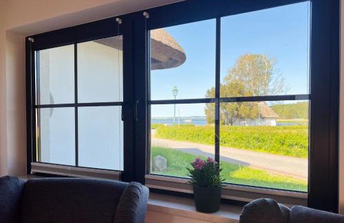 Ralswiek Apartment | Ferienwohnung Laran - direkt am Bodden in Ralswiek