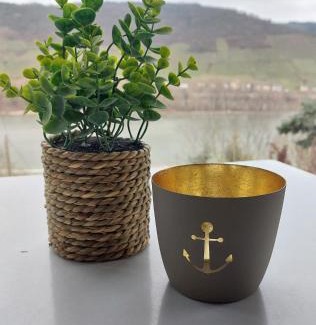 Mainz-Bingen Apartment | Ferienwohnung Märchenhain mit 2 Bädern und Rheinblick