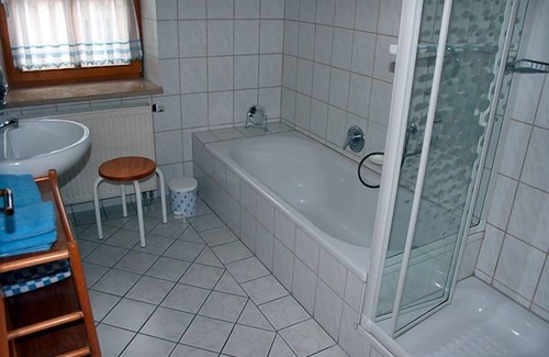 Bergen Apartment | Ferienwohnung - Märzenbecher