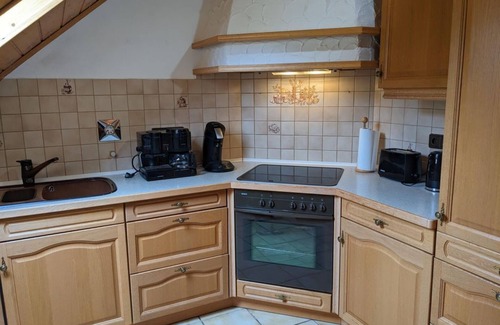 Eschbach Apartment | Ferienwohnung Madenburgblick - Appartement/fewo, Dusche, 1 Schlafraum