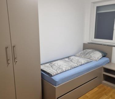 Worschach Apartment | Ferienwohnung Maitschern