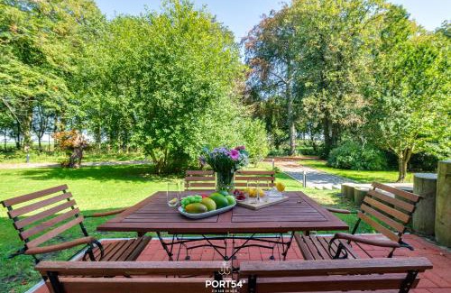 Hedwigenkoog Apartment | Ferienwohnung Majorshof Seepferdchen Büsum