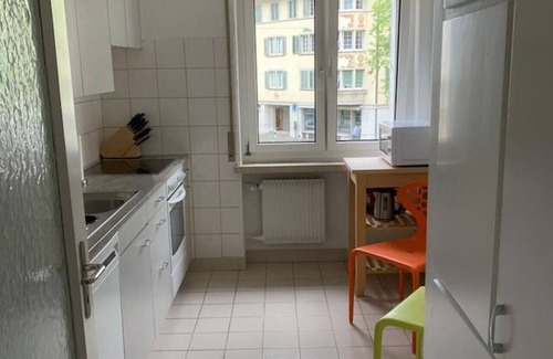 Hirslanden Apartment | Ferienwohnung Marble 1