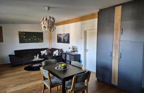 Bobing Apartment | Ferienwohnung Mariposa