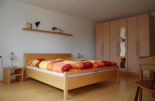 Wilhelmsdorf Apartment | Ferienwohnung Matzenmiller