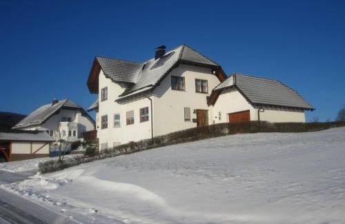 Dreislar Apartment | Ferienwohnung Mause