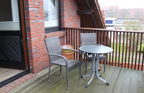 Nordseebad Burhave Apartment | Ferienwohnung Menzel - Appartement/fewo, Dusche, WC, Balkon