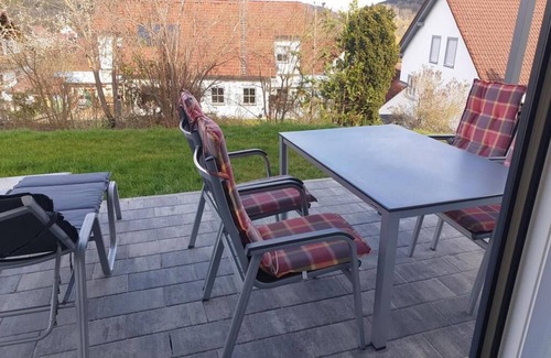 Beilngries Apartment | Ferienwohnung mit 2 Schlafzimmer und Terrasse