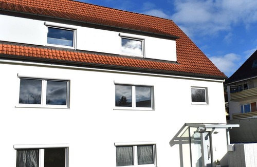 Leipheim Apartment | Ferienwohnung mit 2 Schlafzimmern und Kostenfreiem Wlan