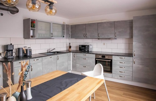 Aufham Apartment | Ferienwohnung mit 2 Schlafzimmern, Balkon