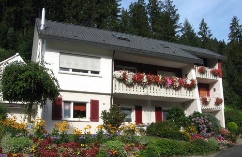 Ottenhofen im Schwarzwald Apartment | Ferienwohnung mit 42 bis 62qm, 1 bis 2 Schlafzimmer für max. 4 Personen