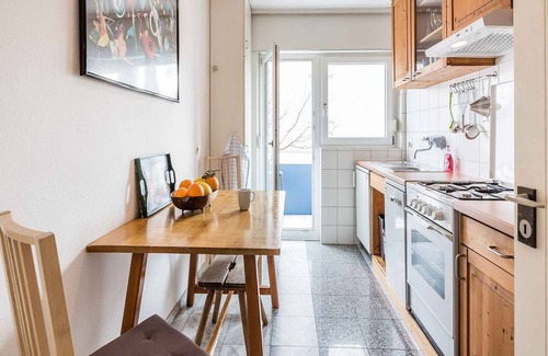 Stuhlinger Apartment | Ferienwohnung mit 80qm, 2 Schlafzimmer für max. 6 Personen