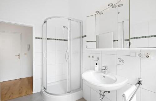 Stadtwald Apartment | Ferienwohnung mit Altbaucharme