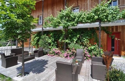 Bohmzwiesel Apartment | Ferienwohnung mit Balkon (ca. 60m2) auf Erlebnisbauernhof