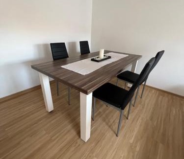 Unterelsbach Apartment | Ferienwohnung mit Balkon