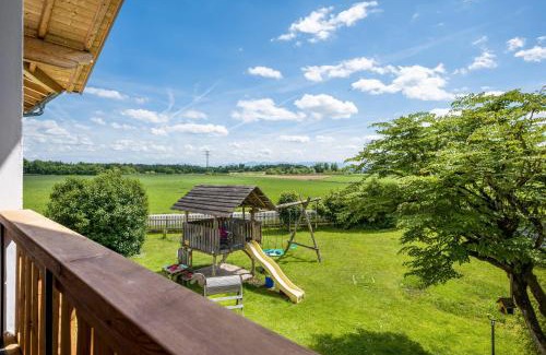 Edling Apartment | Ferienwohnung mit Bergblick