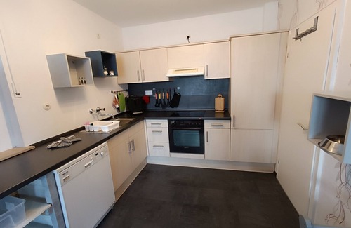Bad Berleburg Apartment | Ferienwohnung mit Blick zum Schloss