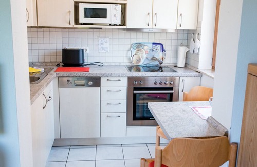 Merkendorf Apartment | Ferienwohnung mit eigenem Balkon und vielen Tieren am Hof