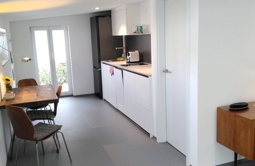 Heppenheim Apartment | Ferienwohnung mit Fenster zum Hof im Skandinavischen Stil in der Innenstadt