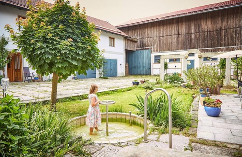 Waldkirchen Apartment | Ferienwohnung mit Panoramablick in historischer Umgebung