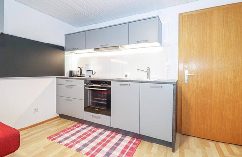 Blons Apartment | Ferienwohnung mit Panoramab.