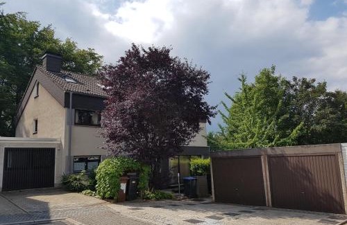 Annen Apartment | Ferienwohnung mit Pool und Spa in Witten