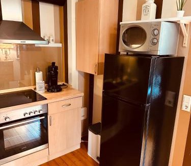 Mechernich Apartment | Ferienwohnung mit Sauna am Wald - Eifel