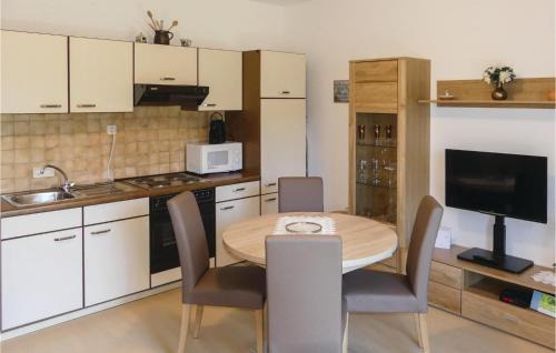 Sattendorf Apartment | Ferienwohnung Mit Seeblick