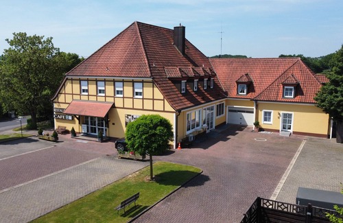 Oberthulba Apartment | Ferienwohnung mit Terrasse und Privatem Eingang