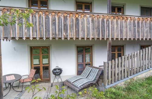 Chamerau Apartment | Ferienwohnung mit Terrasse auf Bauernhof