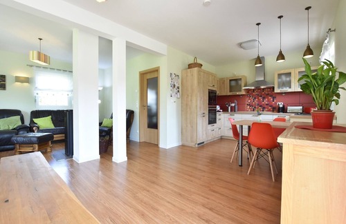 Hornstorf House | Ferienwohnung mit Trampolin in Hornstorf