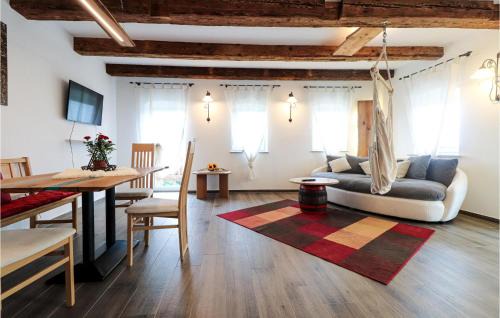 Atzesberg Apartment | Ferienwohnung Mit Weitblick