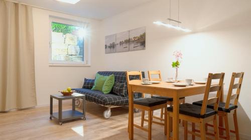 Dettingen-Wallhausen Apartment | Ferienwohnung Mittelsberg