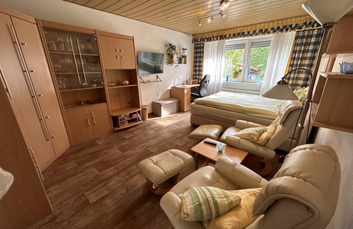 Lingen Apartment | Ferienwohnung /Monteurwohnung Schmidt in Lingen - Einliegerwohnung
